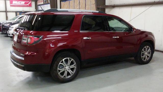 2015 GMC Acadia SLT photo