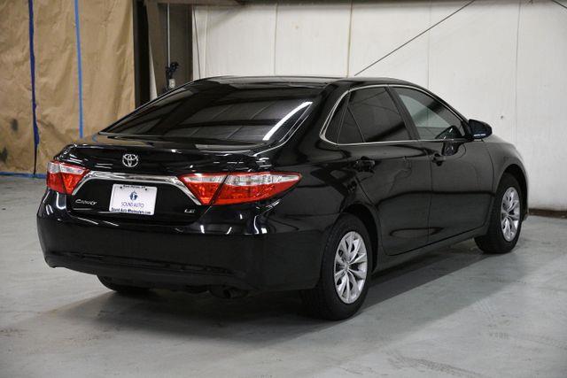 2015 Toyota Camry LE photo