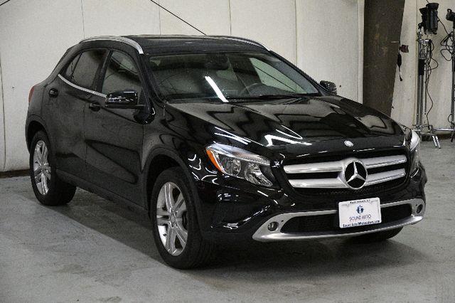 2015 Mercedes-Benz GLA 250 4MATIC 4dr GLA 250 photo