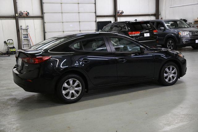 2015 Mazda Mazda3 i Sport photo