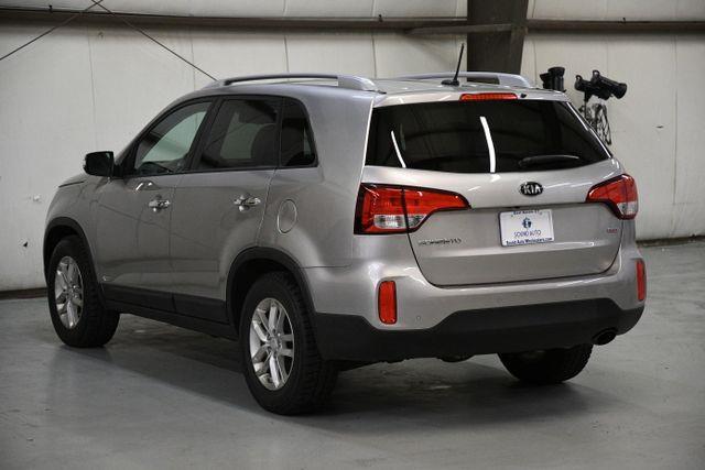 2015 Kia Sorento LX photo