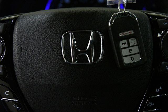 2017 Honda Accord Hybrid EX-L Hybrid photo