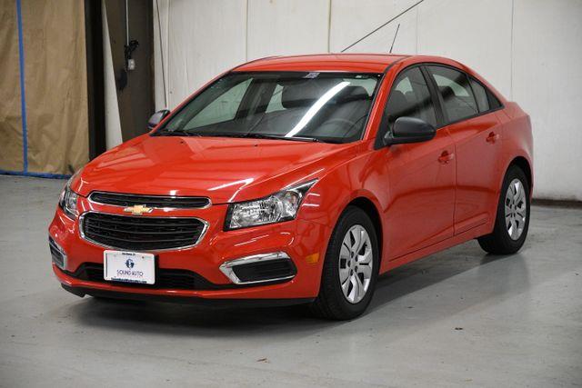The 2016 Chevrolet Cruze Limited LS photos