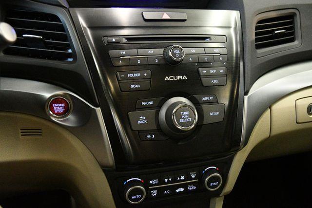 2016 Acura ILX 4dr Sdn w/AcuraWatch Plus Pkg photo