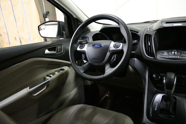 2014 Ford Escape SE photo