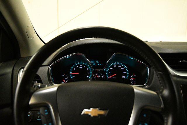 2015 Chevrolet Traverse LT photo
