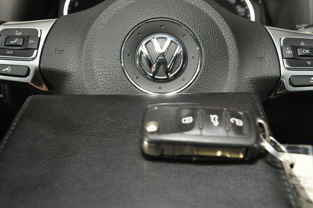 2015 Volkswagen Tiguan R-Line photo