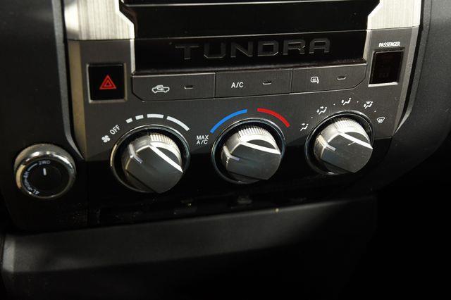 2015 Toyota Tundra SR5 photo