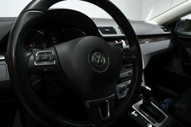 2015 Volkswagen CC VR6 Executive 4Motion photo