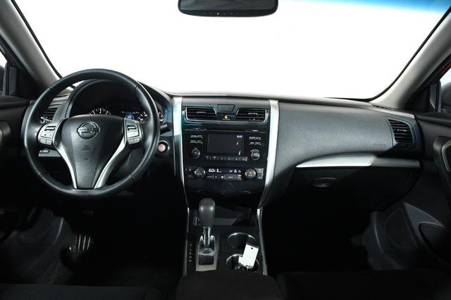 2015 Nissan Altima 2.5 SV photo
