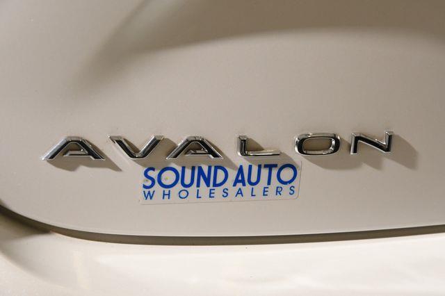 2015 Toyota Avalon XLE Premium photo