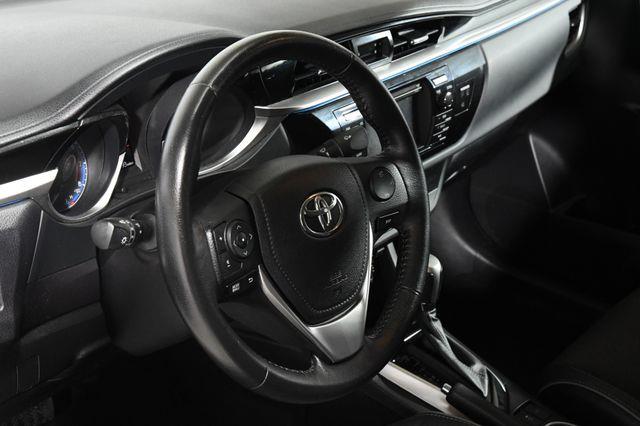 2015 Toyota Corolla S photo