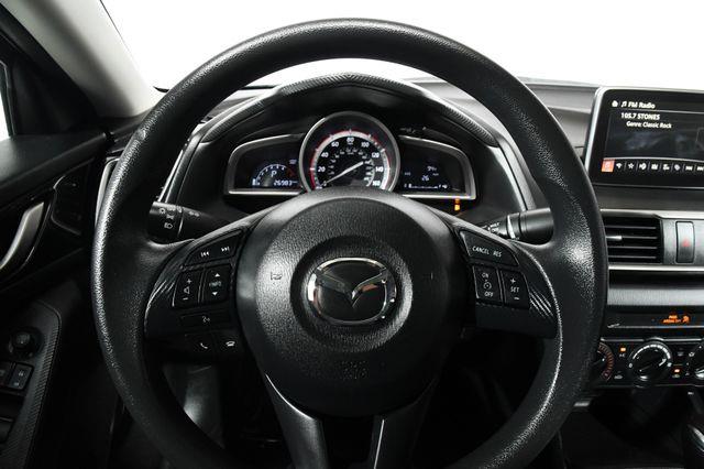2015 Mazda Mazda3 i Touring photo