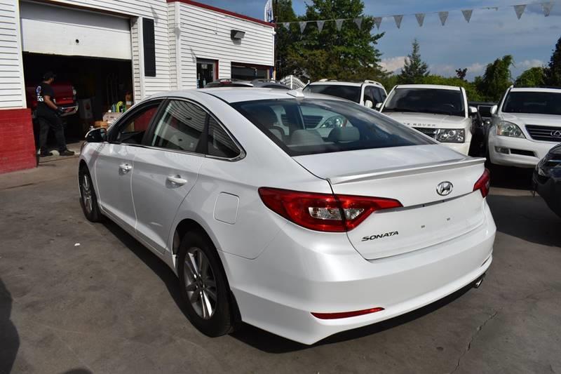 2016 Hyundai Sonata SE 4dr Sedan photo