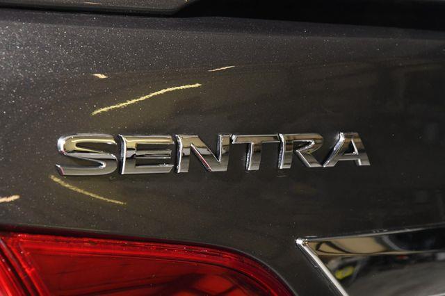 2016 Nissan Sentra SR photo