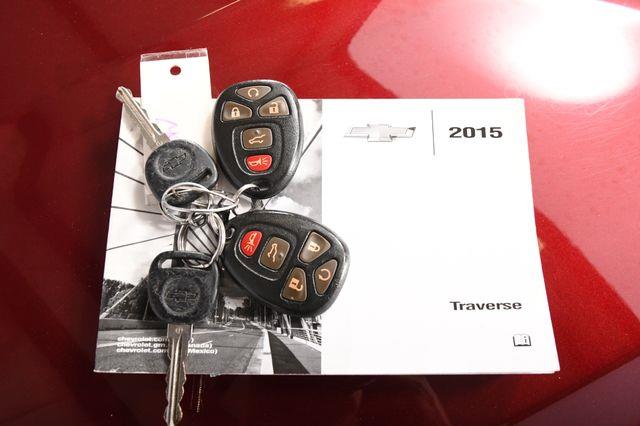 2015 Chevrolet Traverse 2LT w/ Nav & DVD photo