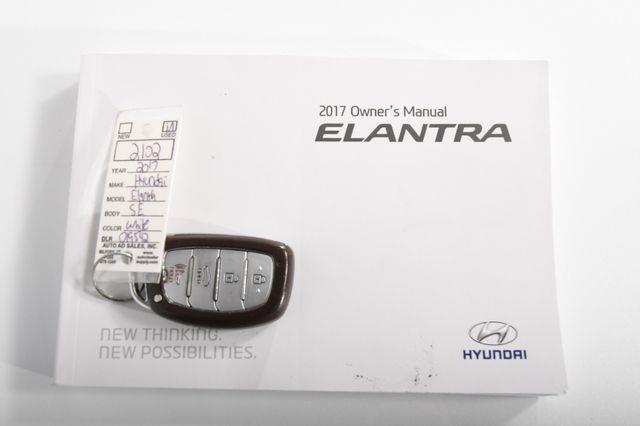 2017 Hyundai Elantra SE w/ Technology photo