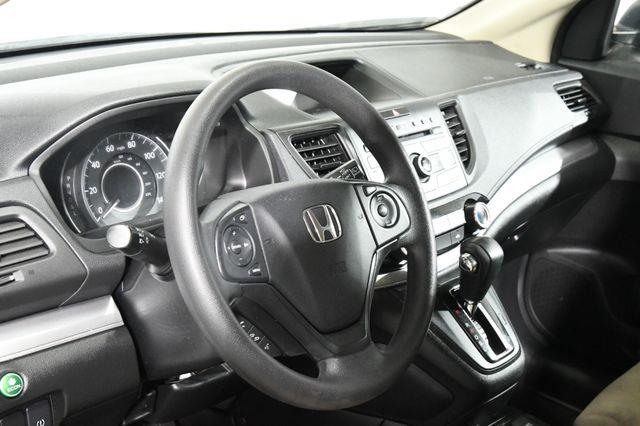 The 2015 Honda CR-V LX