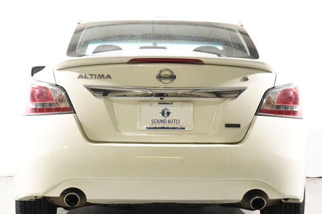 2015 Nissan Altima 2.5 Special Edition photo