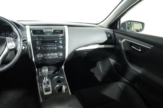 2015 Nissan Altima 2.5 S photo