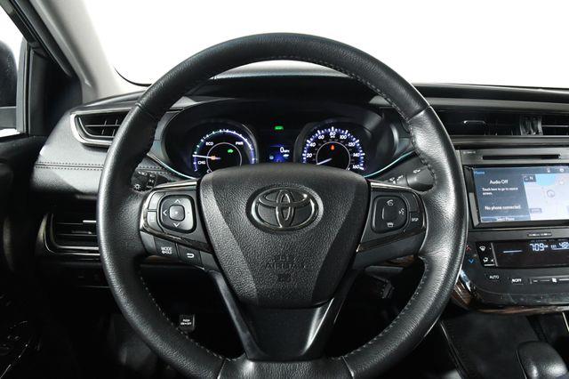 2015 Toyota Avalon Hybrid XLE Premium w/ Nav & Blind Spo photo