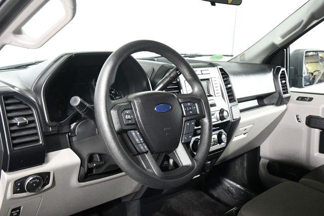 2015 Ford F-150 XL photo