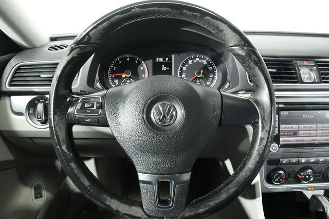 2015 Volkswagen Passat 1.8T Limited Edition photo