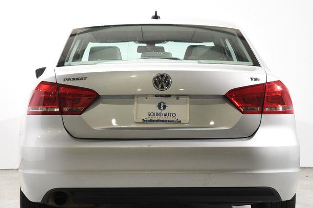 2015 Volkswagen Passat 1.8T Limited Edition photo