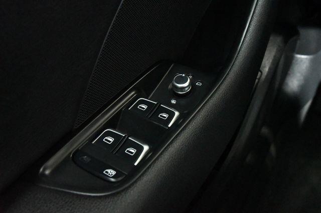 2016 Audi A3 SEDAN 2.0T Premium photo
