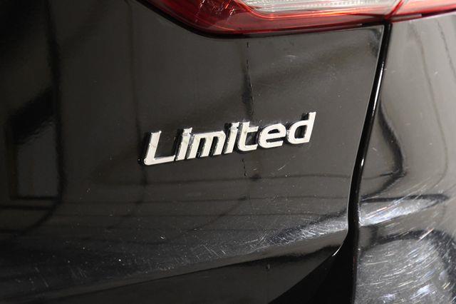 2017 Hyundai Elantra Limited Ultimate Package photo