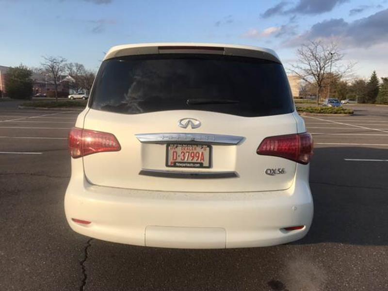 2013 Infiniti QX56 photo