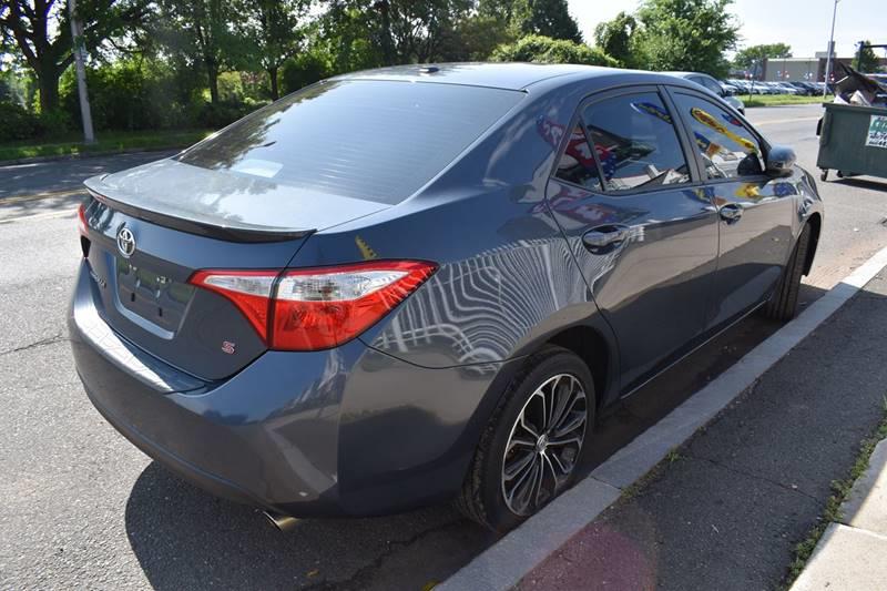 2014 Toyota Corolla L photo