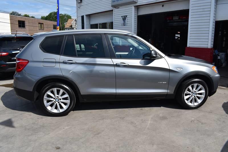 2013 BMW X3 xDrive28i photo