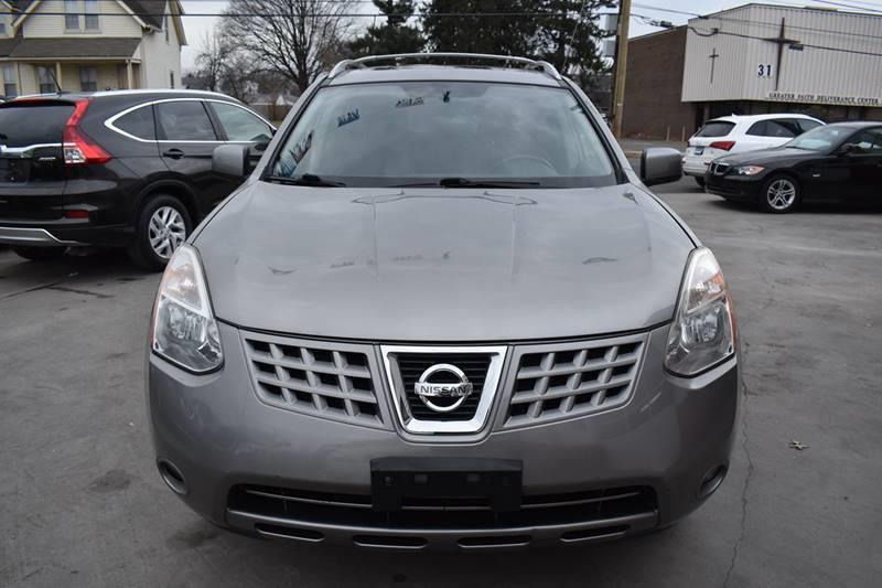 2010 Nissan Rogue S photo