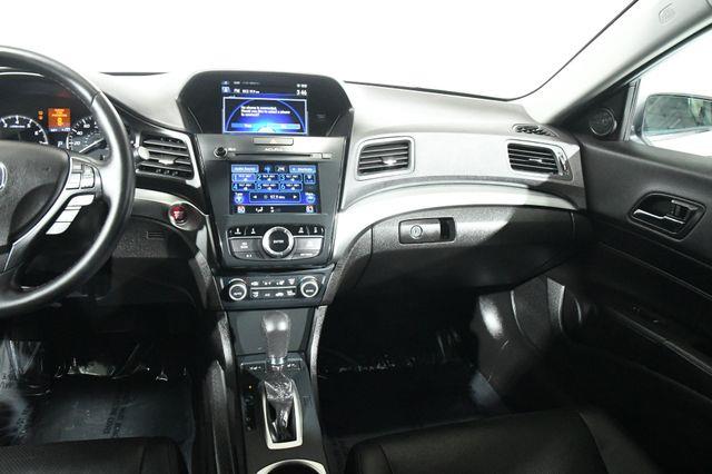 2016 Acura ILX w/Technology Plus Pkg photo