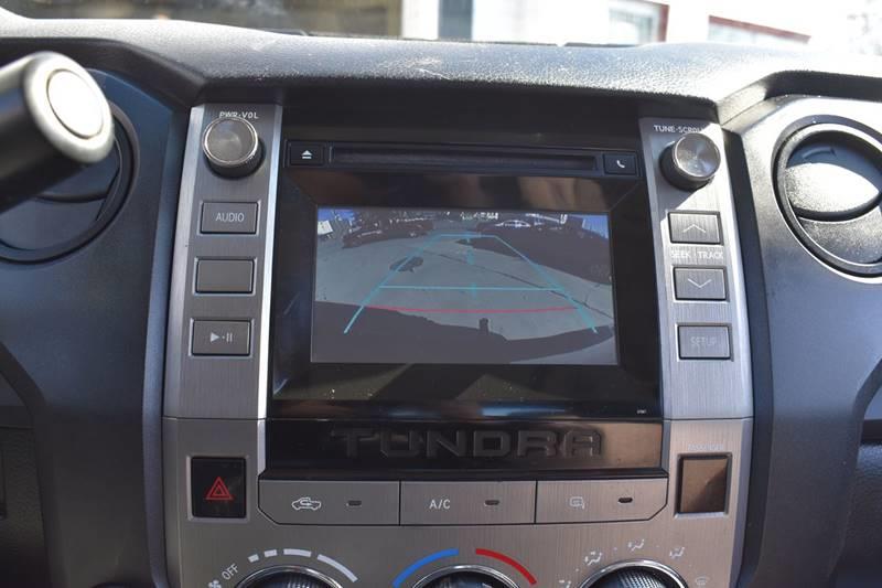 2014 Toyota Tundra SR photo