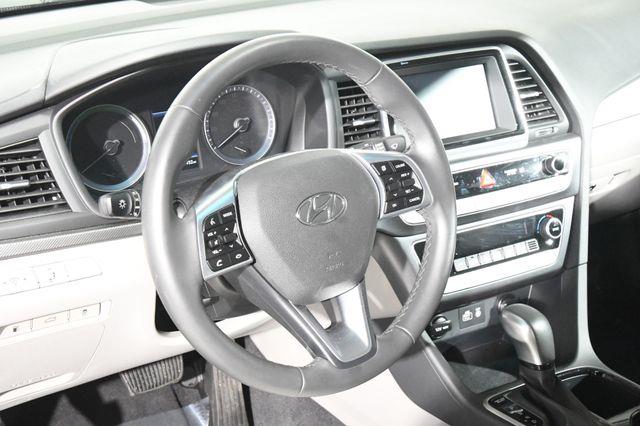 2018 Hyundai Sonata Hybrid SE photo