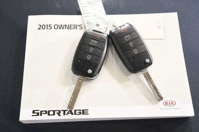 The 2015 Kia Sportage LX