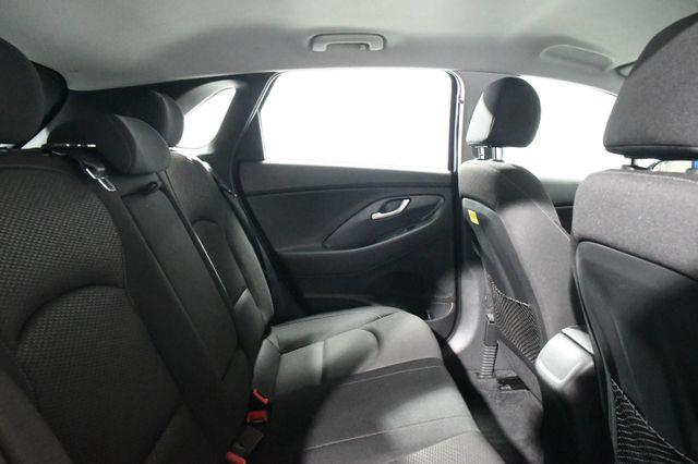 2018 Hyundai Elantra GT cloth photo