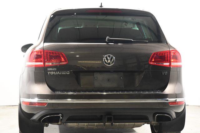 2016 Volkswagen Touareg Sport w/Technology photo