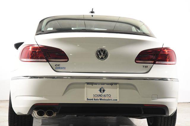 2016 Volkswagen CC Sport (New Car Leftover) photo
