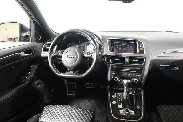 2016 Audi SQ5 Premium Plus photo