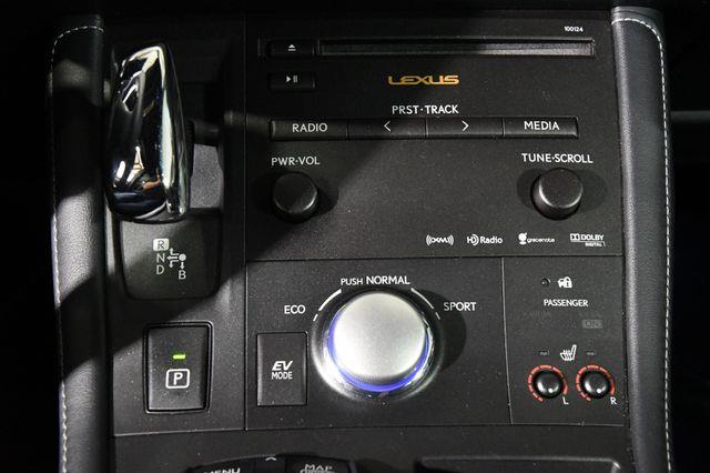 2013 Lexus CT 200h photo