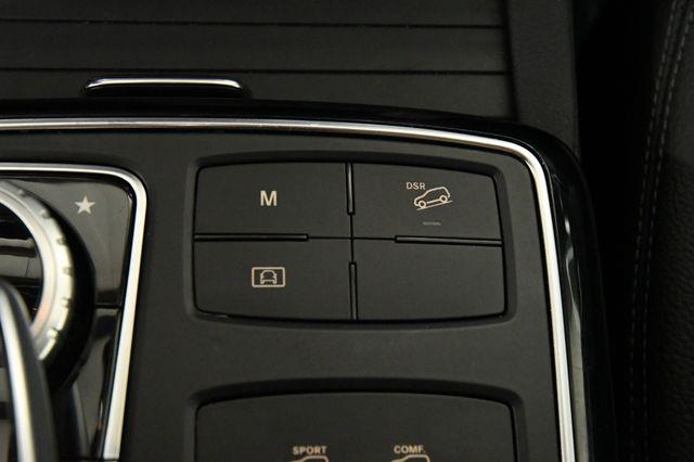 2016 Mercedes-Benz GLE 350 w/Blind Spot/ Nav/ Safety photo