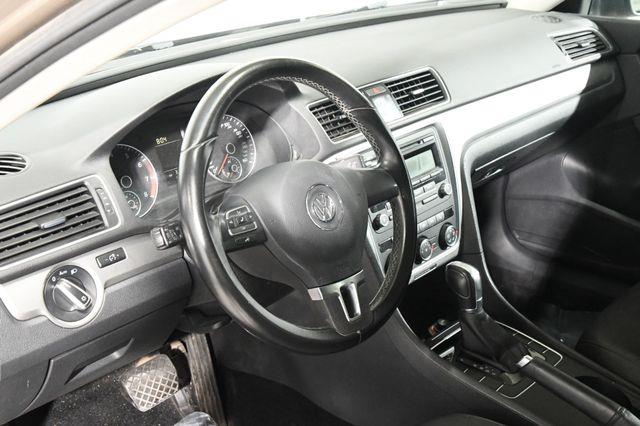 2015 Volkswagen Passat 1.8T Wolfsburg Ed photo