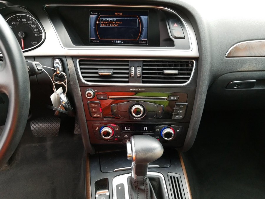 2015 Audi A4 4dr Sdn Auto quattro 2.0T Prem photo