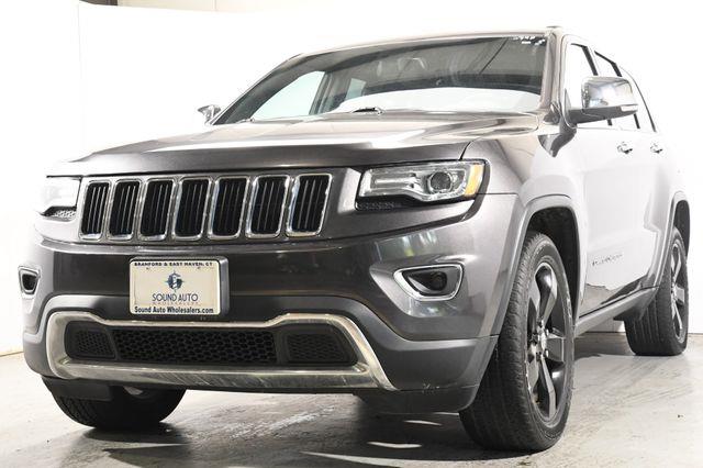 The 2015 Jeep Grand Cherokee Limited w/ 20