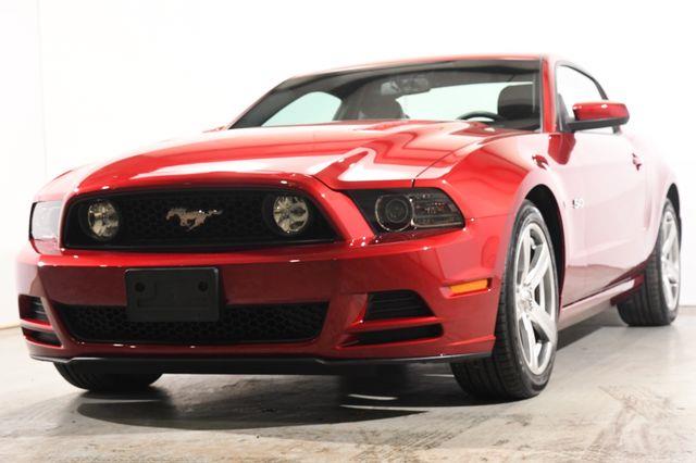 The 2014 Ford Mustang GT photos