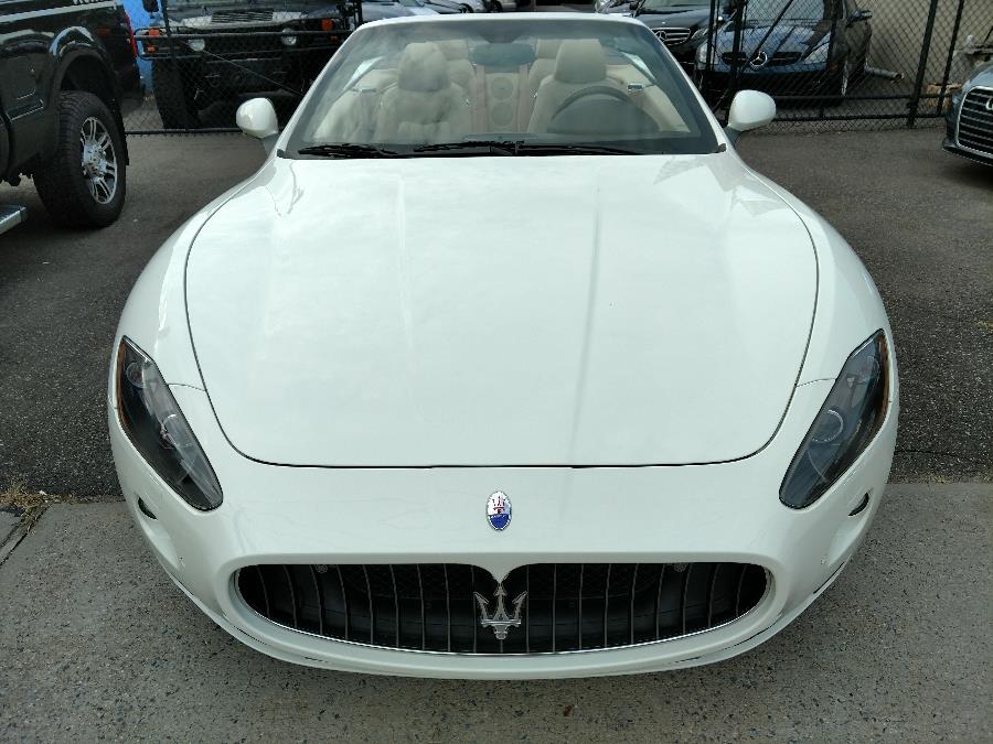 2011 Maserati GranTurismo photo