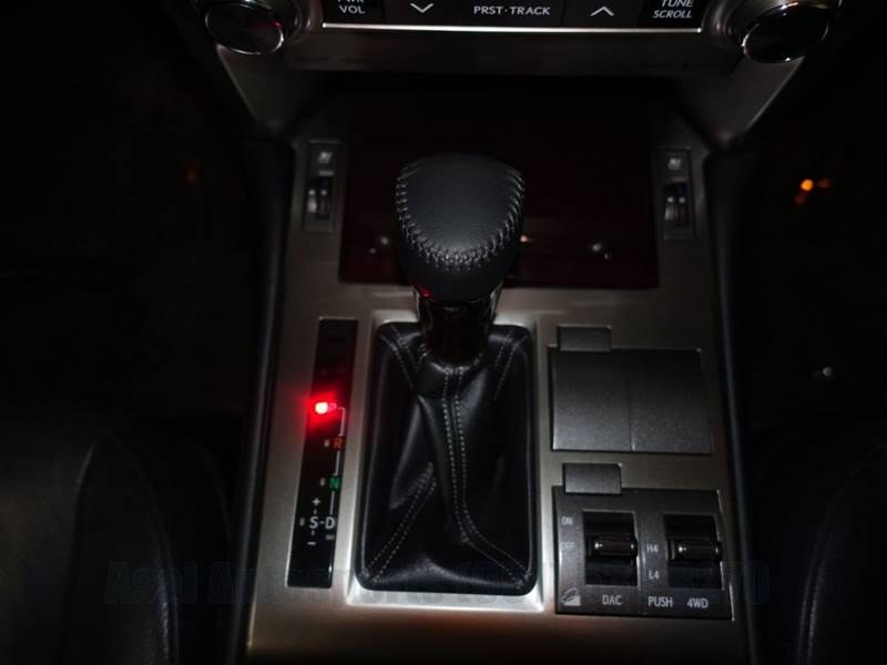 2016 Lexus GX 460 photo